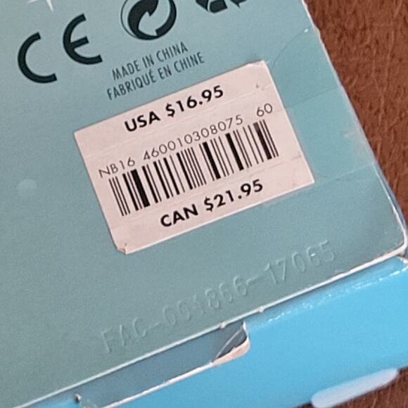 Disney Store The Little Mermaid 12'' Ariel Doll with Flounder New in Box - Picture 7 of 9